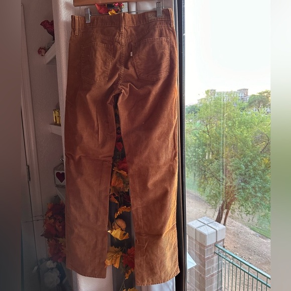 Levi’s San Fran Demi Curve Classic straight-leg Brown corduroy size 8 / 29 - Picture 4 of 10
